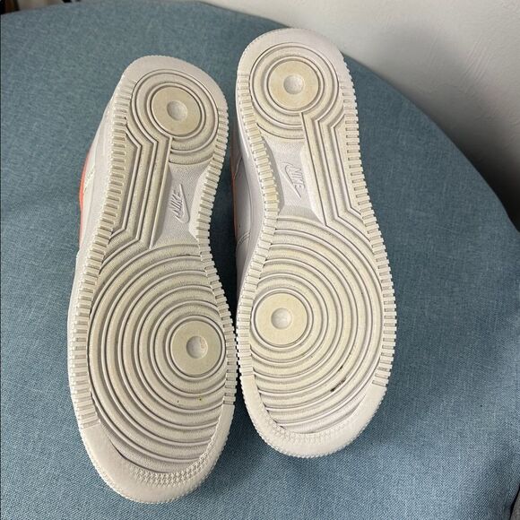 Nike Air Force 1 Low 07 White Atomic Pink Women's Sneakers Size 8.5 - Picture 8 of 9